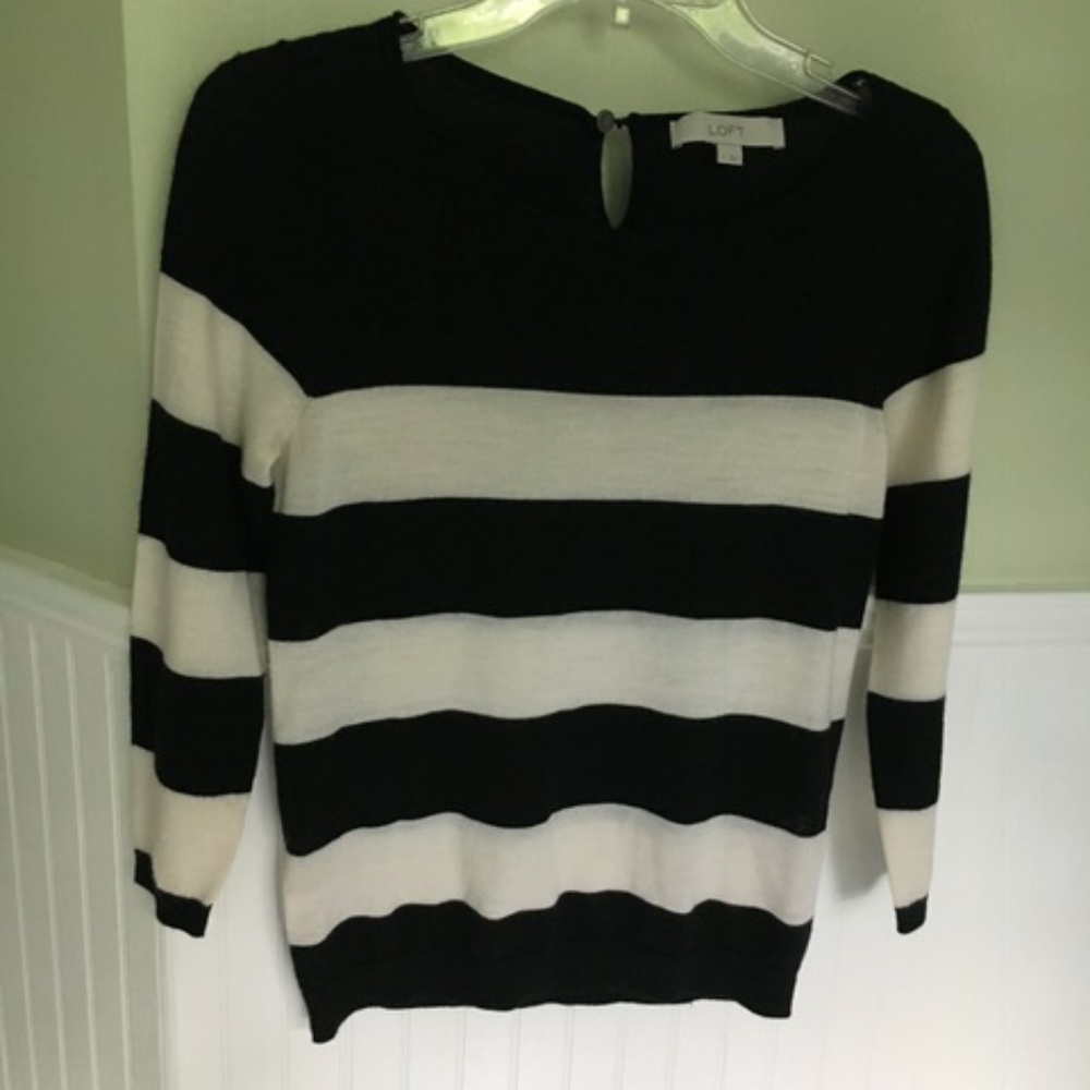 COPY - Sweater
